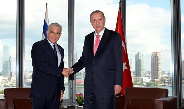 بعد تحسّن العلاقات بينهما أول لقاء قمة بين أردوغان و رئيس الوزراء الإسرائيلي لبيد في نيويورك