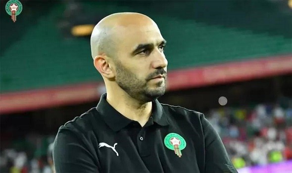 الكاف تُؤكد رسمياً إلغاء عقوبة إيقاف مدرب المنتخب المغربي وليد الركراكي والغرامة المفروضة عليه