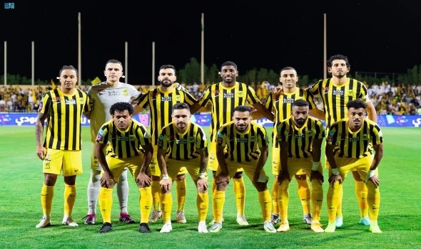 نادي الاتحاد بطل للدوري السعودي لكرة القدم للمرة الأولى منذ 2009
